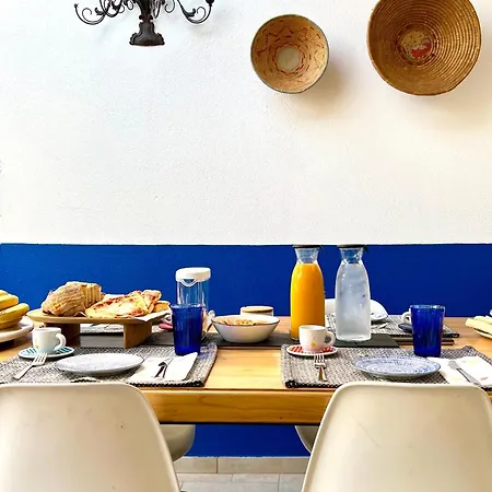 Sustai Frühstückspension Càbras