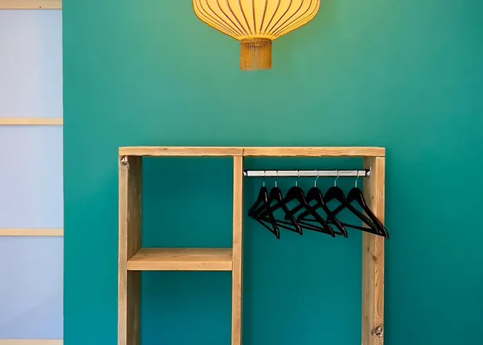 Sustai Bed and breakfast 3*