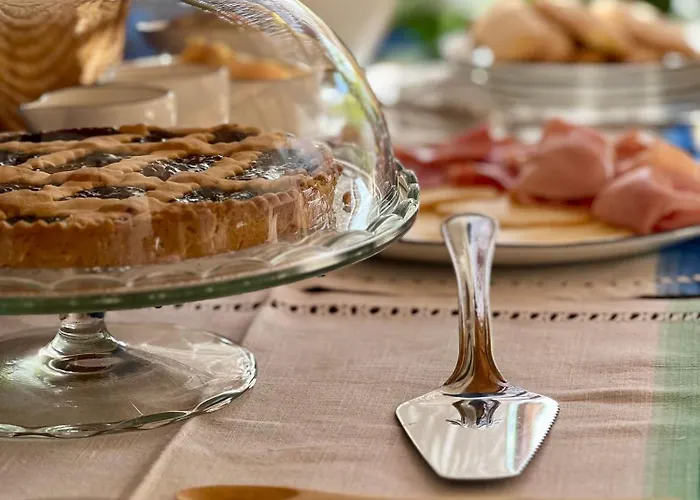 Sustai Bed and breakfast 3*