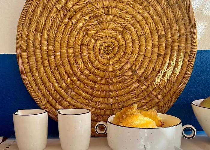 Sustai Bed and breakfast 3*